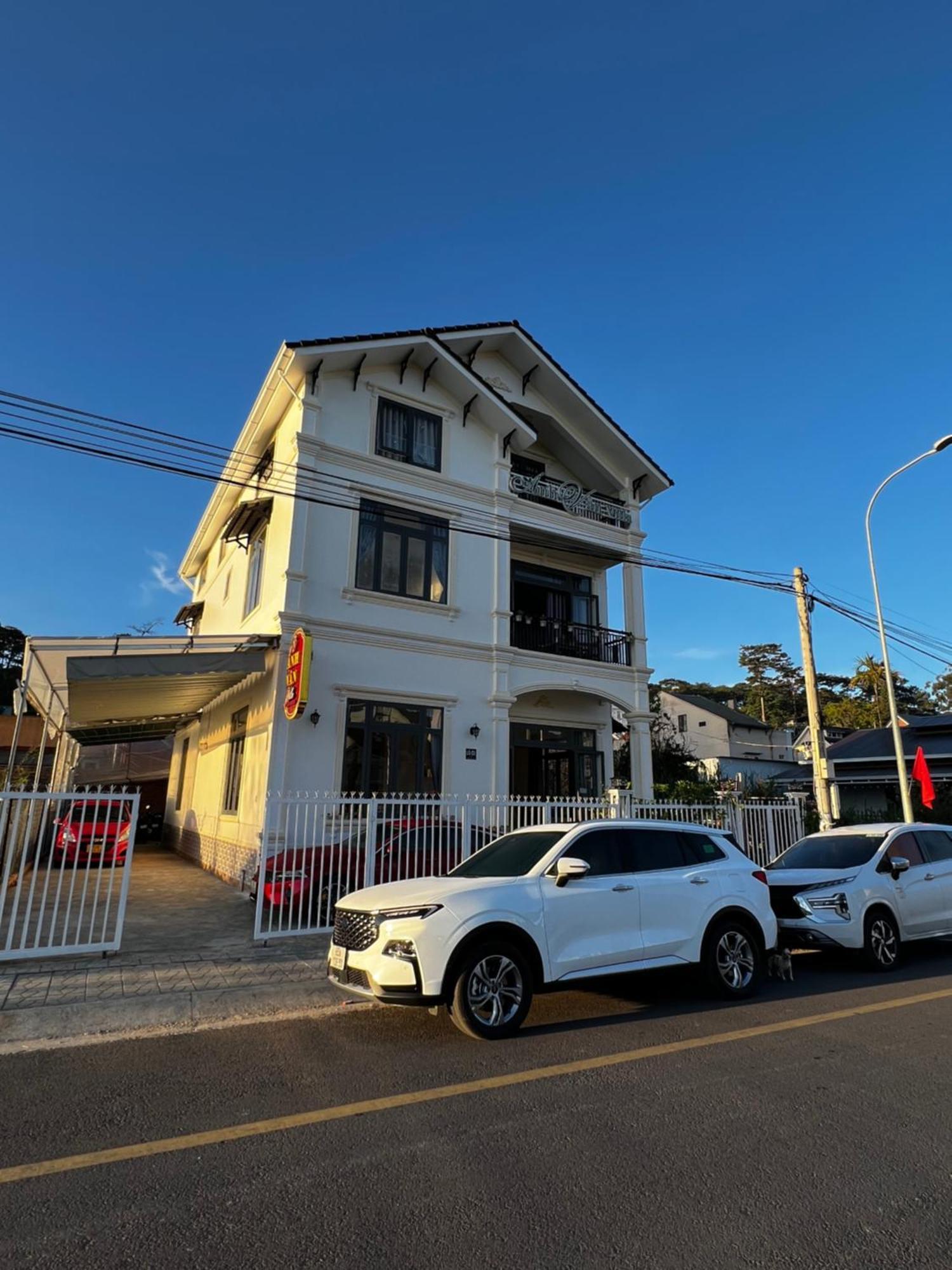 Anh Van Villa Hotel Dalat Exteriör bild